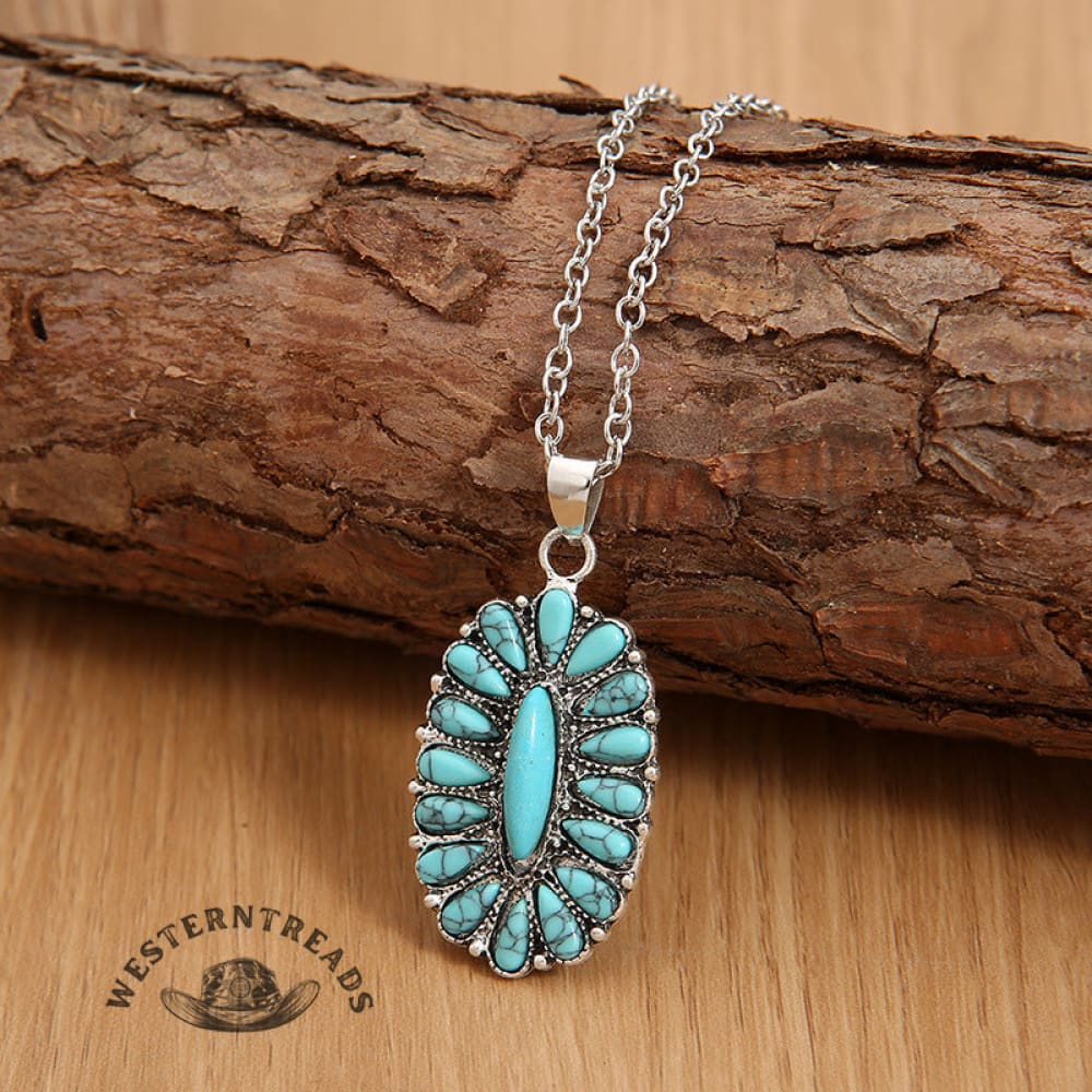 Vintage Exaggerated Turquoise Short Necklace