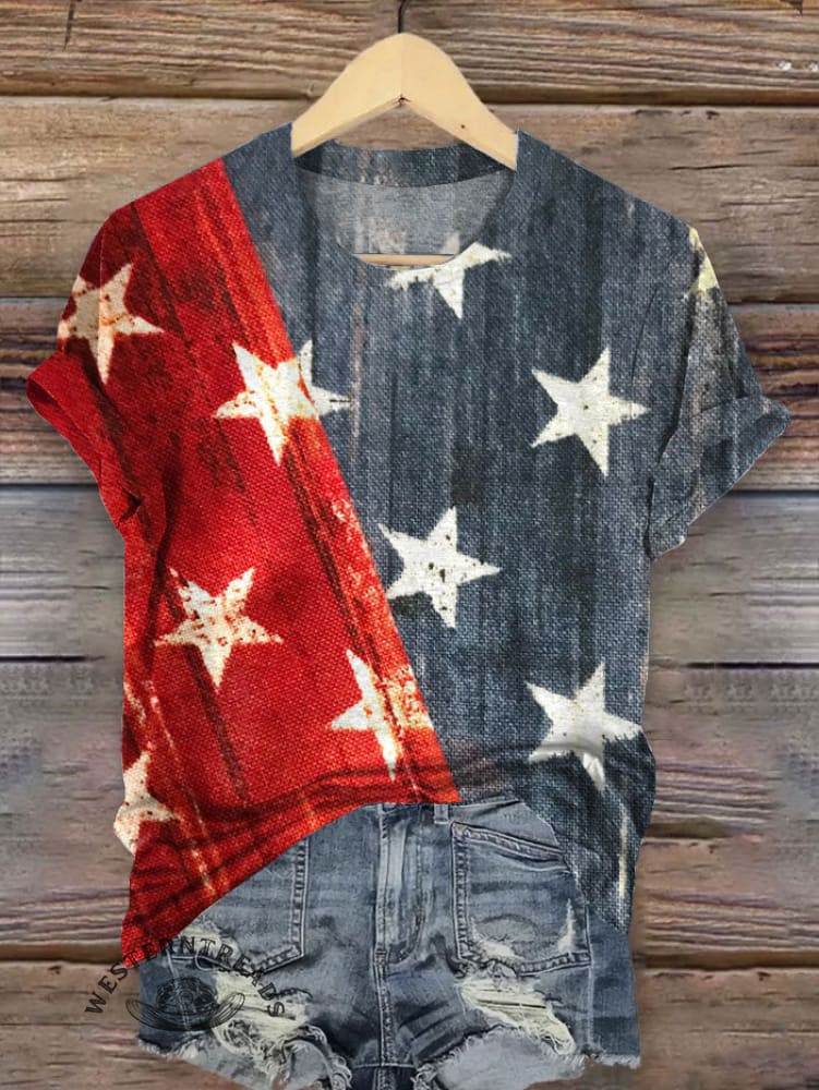 Vintage America Flag Art Print T-shirt