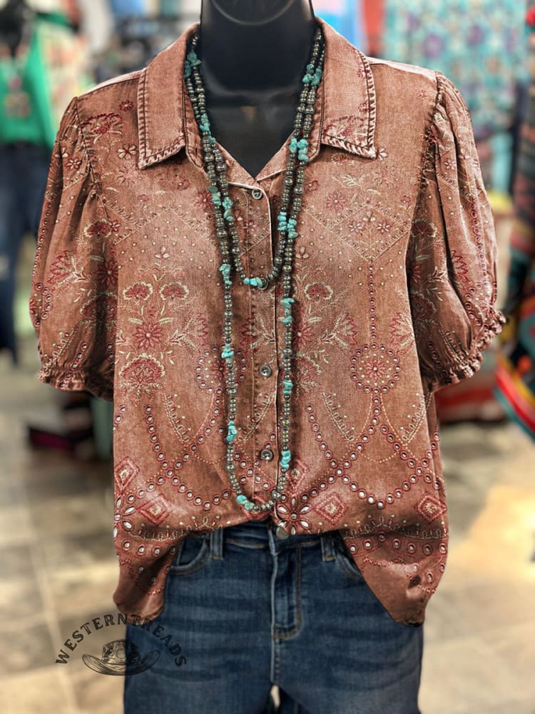 Women's vintage short-sleeve western shirt with retro print - lightweight casual top with cowboy-inspired styleWomen's vintage short-sleeve western shirt with retro print - lightweight casual top with cowboy-inspired style