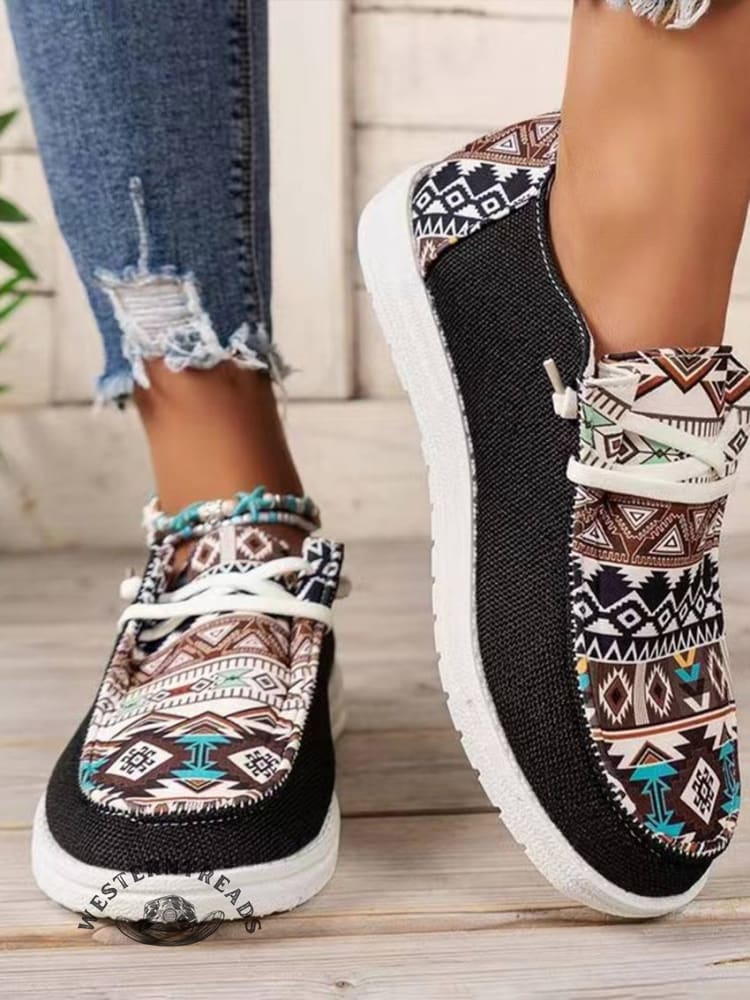 Tribal Pattern Canvas Shoes