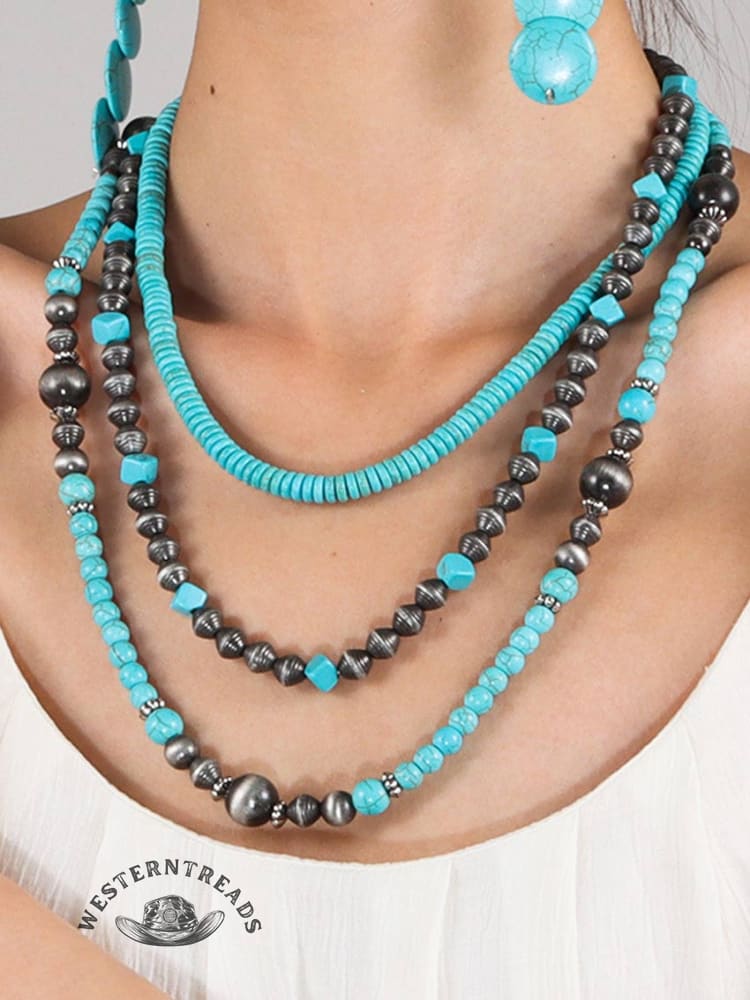 Turquoise Beaded Necklace