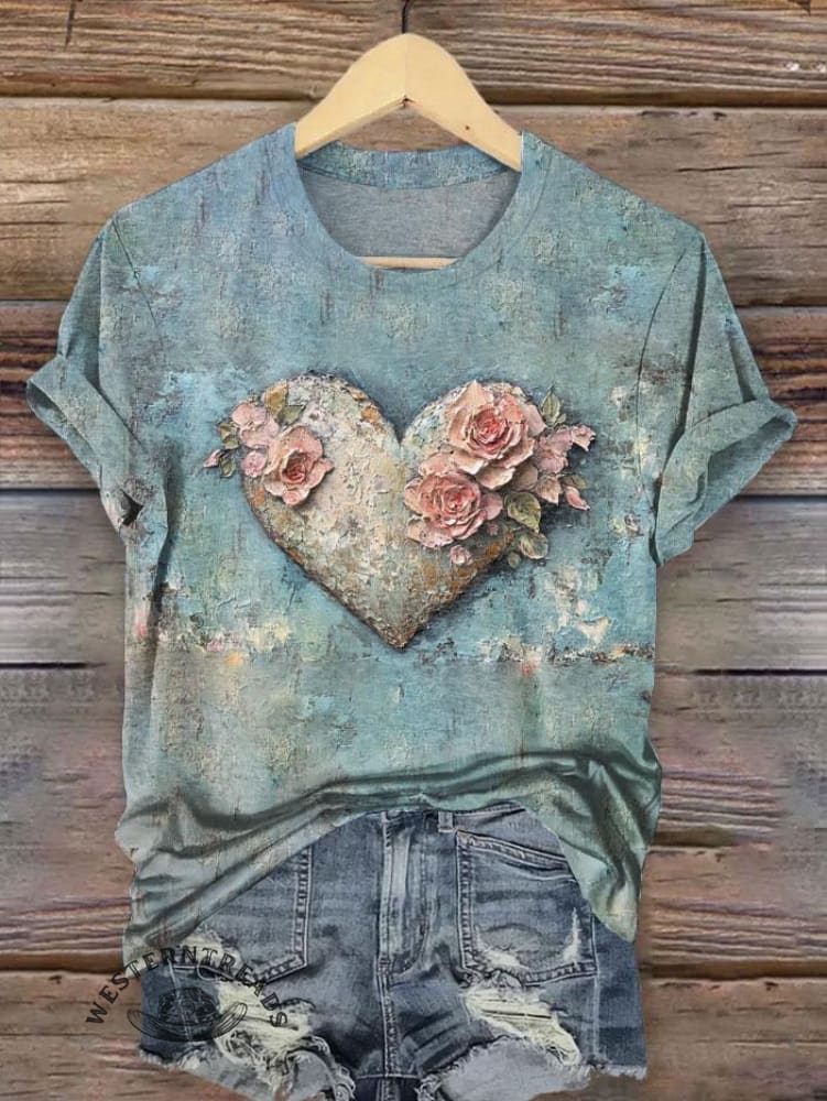 Vintage Heart Art Print T-shirt