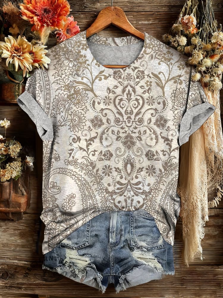 Vintage Art Print Casual T-shirt