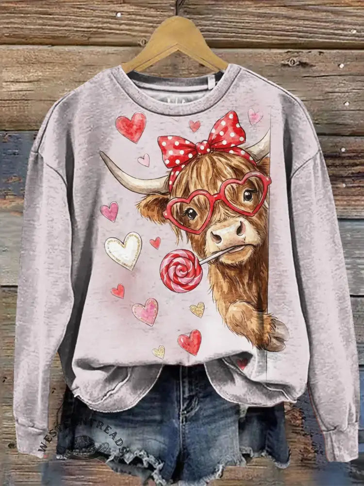 Valentine Highland Cow Art Print Casual Sweatshirt