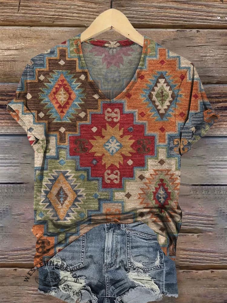 Vintage Art Print Casual V-neck T-shirt