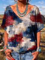 Women's Vintage Atr Print V-neck T-shirt
