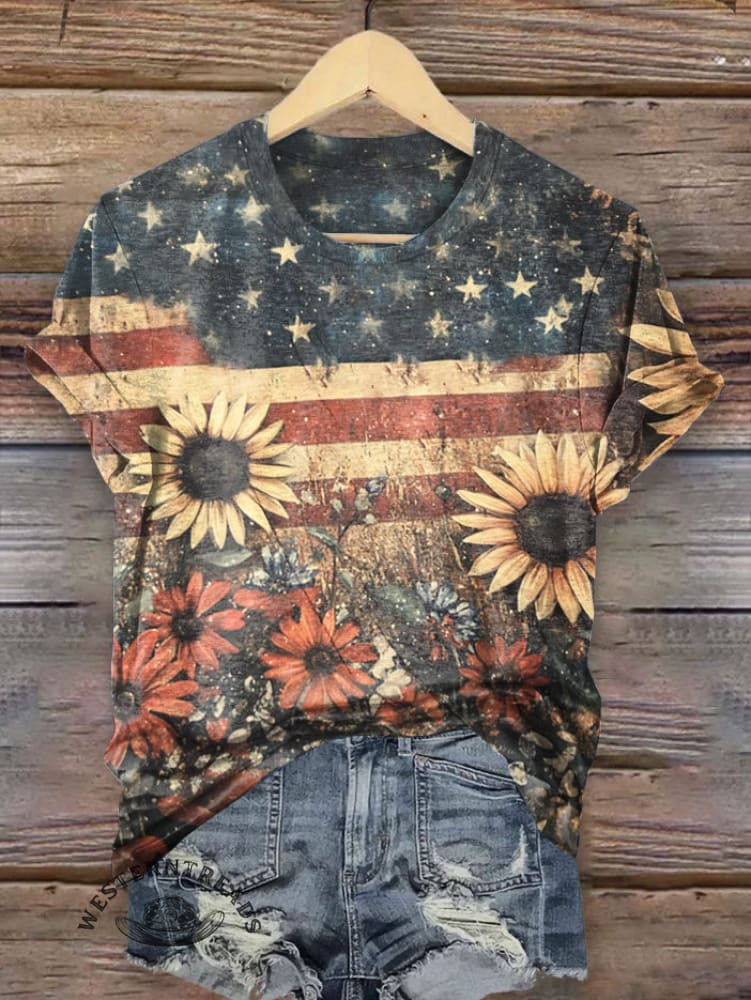 Vintage Independence Day Art Print T-shirt
