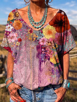 Women's Vintage Atr Print V-neck T-shirt