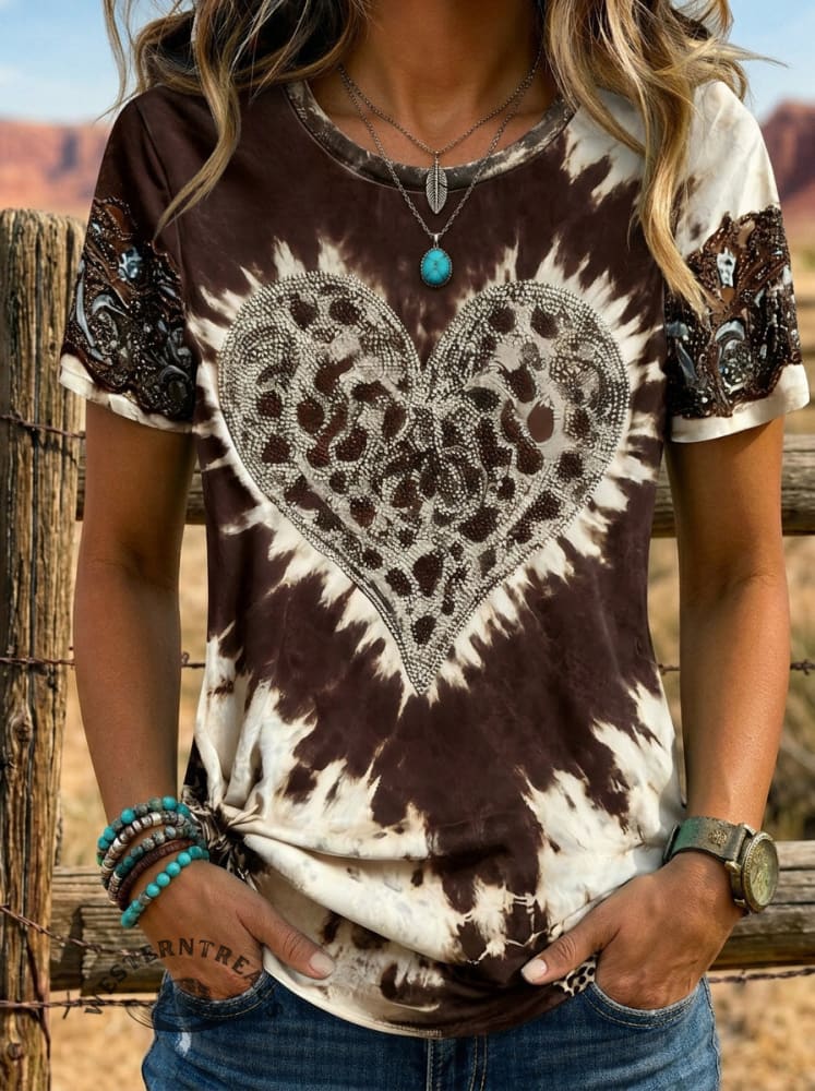 Retro Heart Art Print T-shirt
