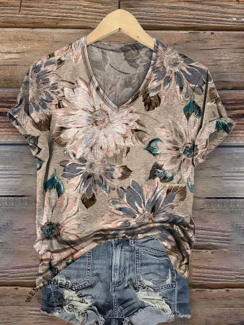 🔥Global best-selling🔥Women's Retro Beige Floral Print Casual V-neck T-shirt
