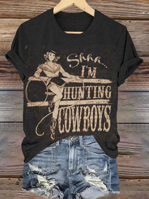 Shh I Am Hunting Cow Boys Printed Casual Round Neck Short Sleeve T-Shirt