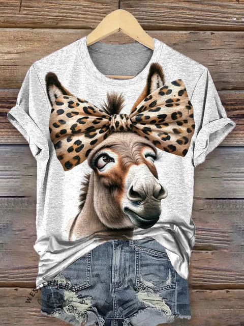Funny Donkey with A Leopard-print Bow Tie T-shirt
