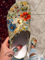 Vintage Art Print Casual Hole Slippers