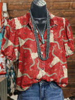 Women's vintage short-sleeve western shirt with retro print - lightweight casual top with cowboy-inspired style
