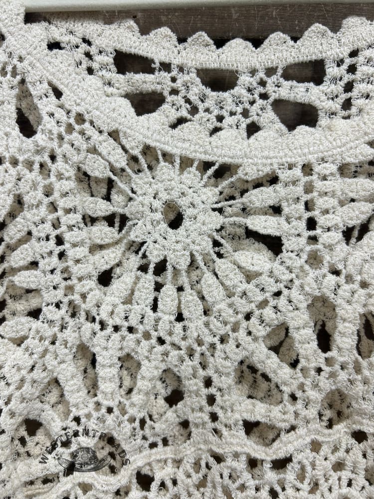 Vintage Western Art Soft Casual Crocheted Flowers Shirt