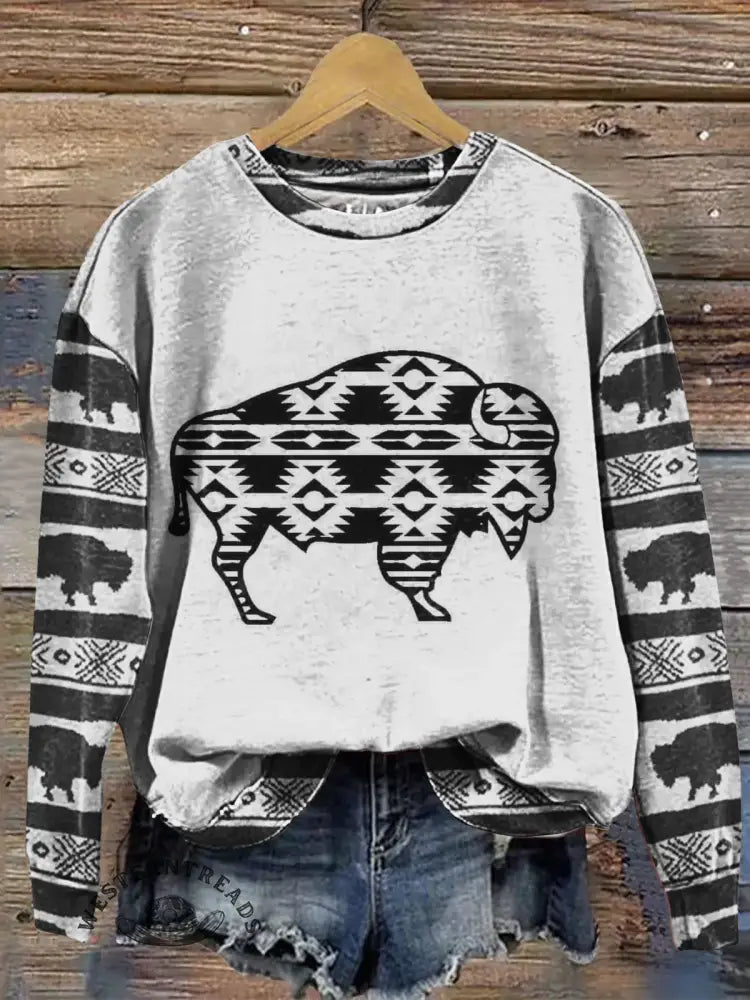 Vintage Bull Art Print Casual Sweatshirt