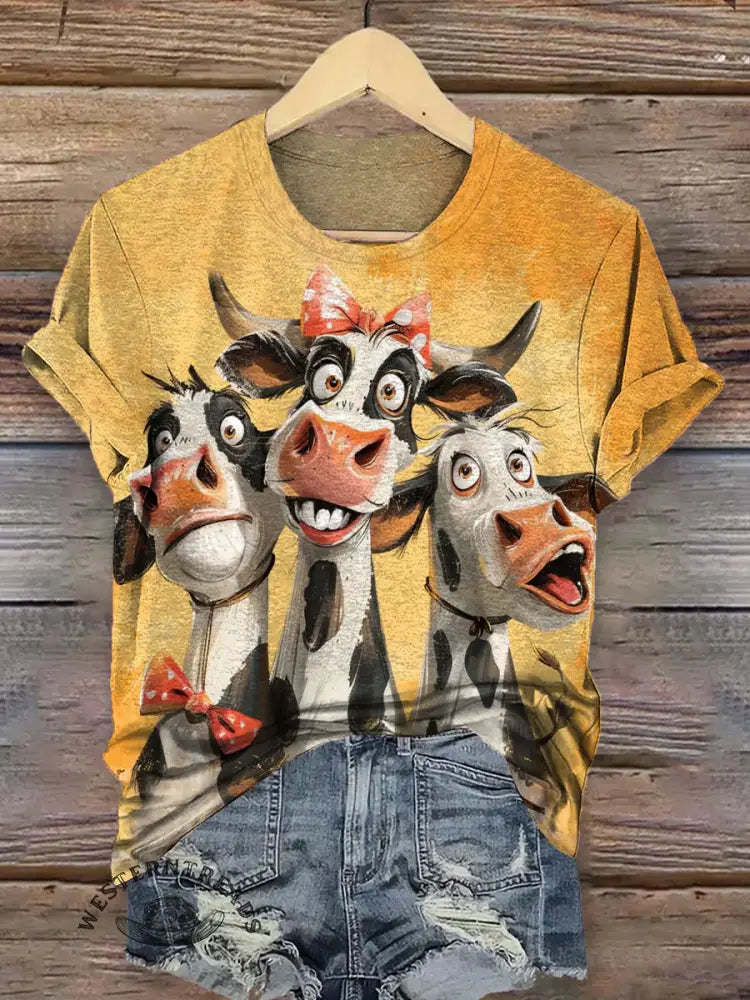 Funny Cow Art Print Classic Short-sleeved T-shirt