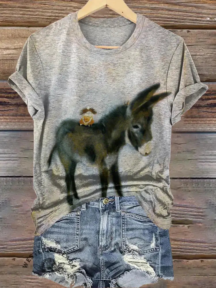 Retro Donkey Art Print T-shirt