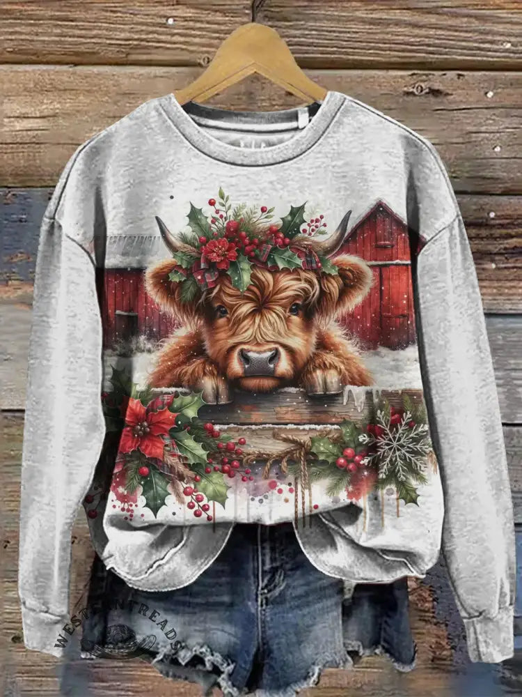 Highland Cow Christmas Art Print Casual Sweatshirt